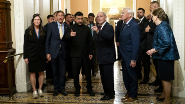 Senate overwhelmingly passes Russia sanctions bill
