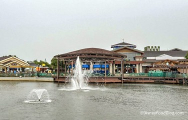 2024 wdw disney springs world of disney lake atmos