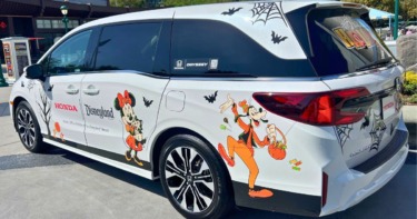 2026 dlr disneyland resort downtown disney halloween van honda odyssey 1