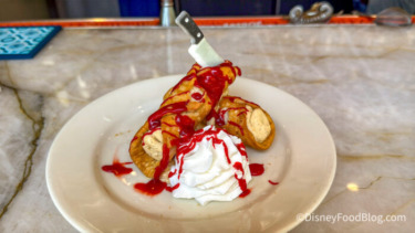 REVIEW: This Disney Dessert Is Covered in Blood and Comes With a Knife …And We Love It