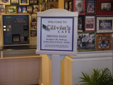 Disney removes family photos from olivias cafe walls at old key west 3