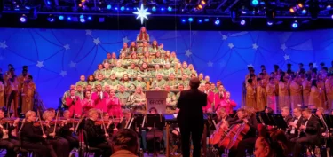 Full Guide to 2026 EPCOT Candlelight Processional Dining Packages and Prices