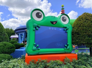 Photos lilypad leaps to alien swirling saucers ahead of disney s hollywood studios debut 2