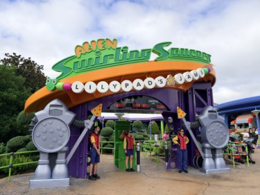 Photos video lilypad brings new jams to alien swirling saucers at disney s hollywood studios