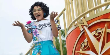 Encanto mirabel disney world magic kingdom e1676733676162