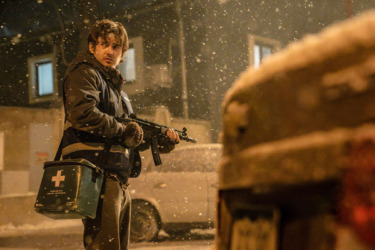 Reviews boost resident evil box office