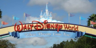 Disney world arch sign dd